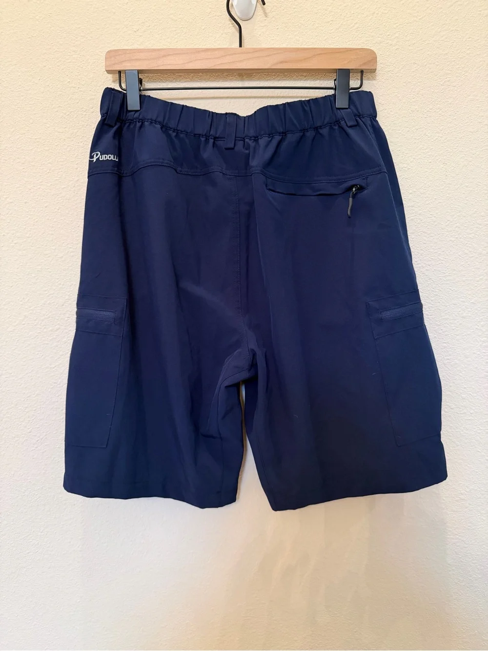 Pudolla Men's Performance Shorts - Size Medium